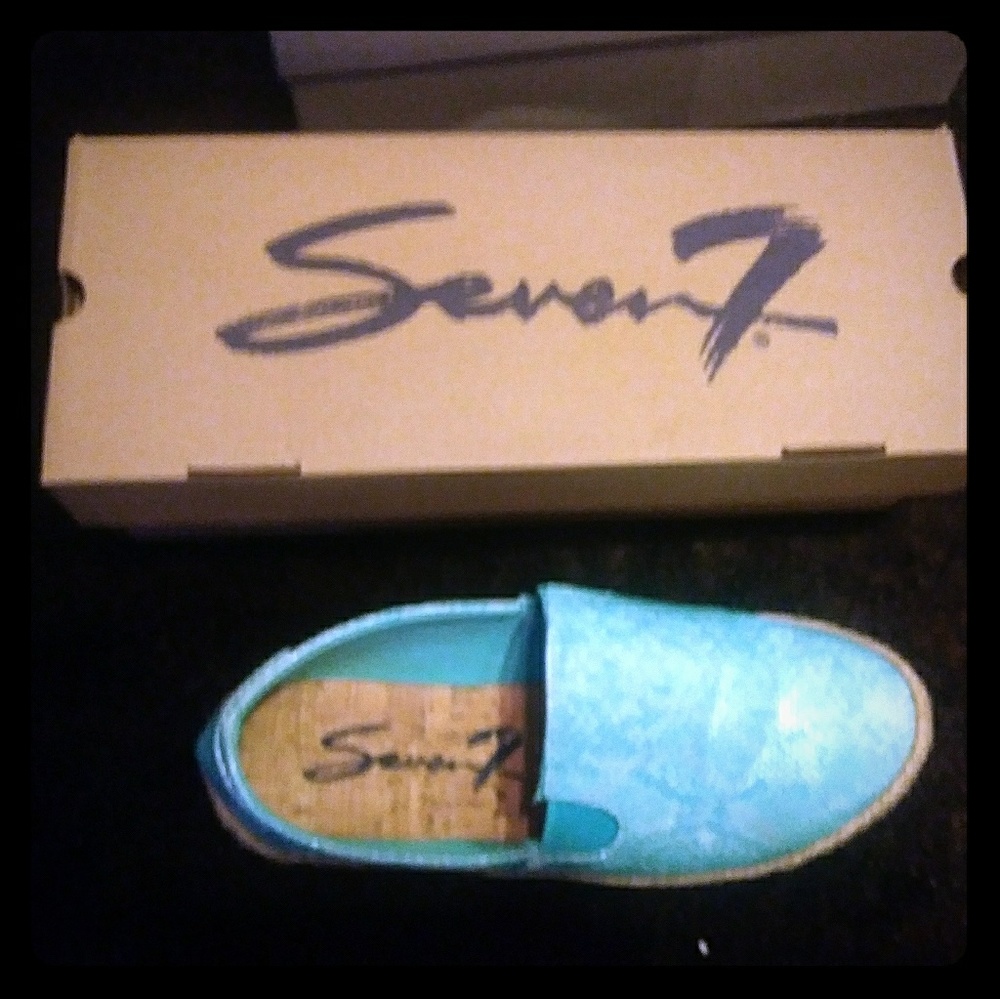 Seven7 Loafers